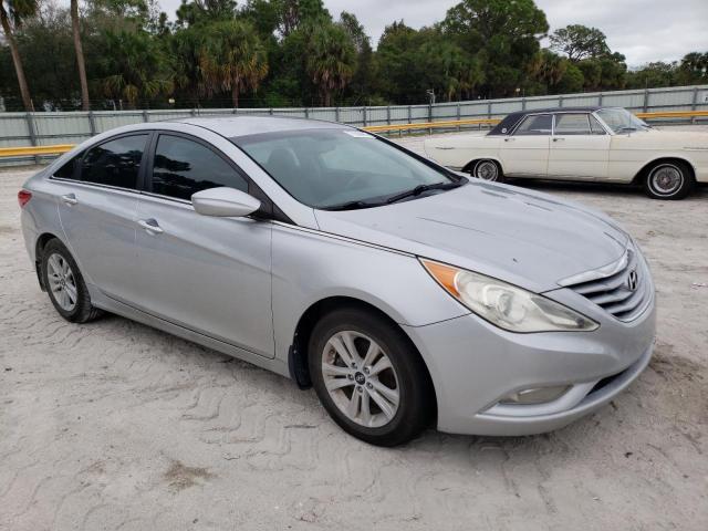 Photo 3 VIN: 5NPEB4AC6DH509079 - HYUNDAI SONATA 