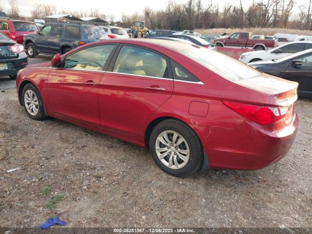 Photo 2 VIN: 5NPEB4AC6DH511883 - HYUNDAI SONATA 