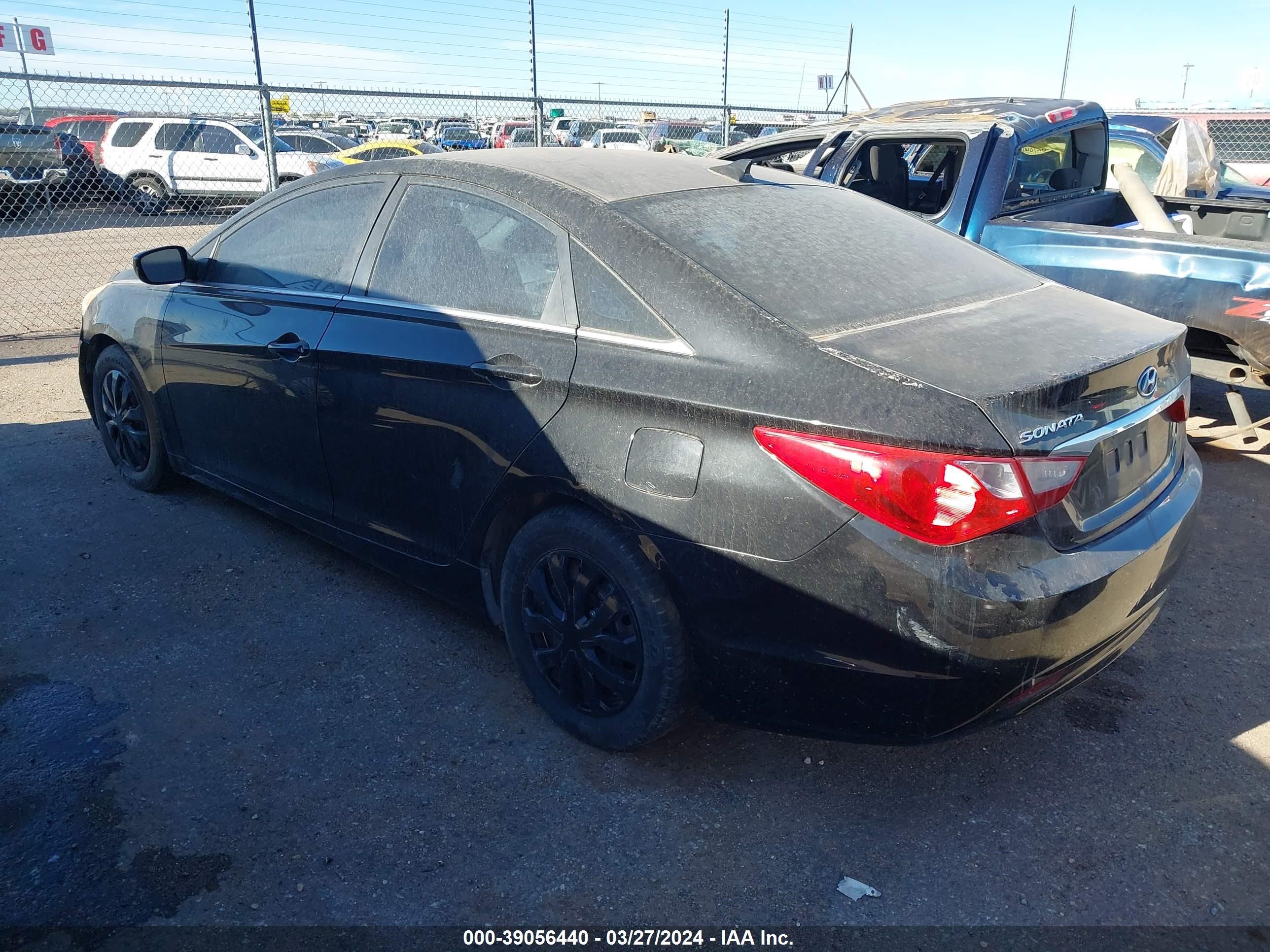 Photo 2 VIN: 5NPEB4AC6DH526125 - HYUNDAI SONATA 