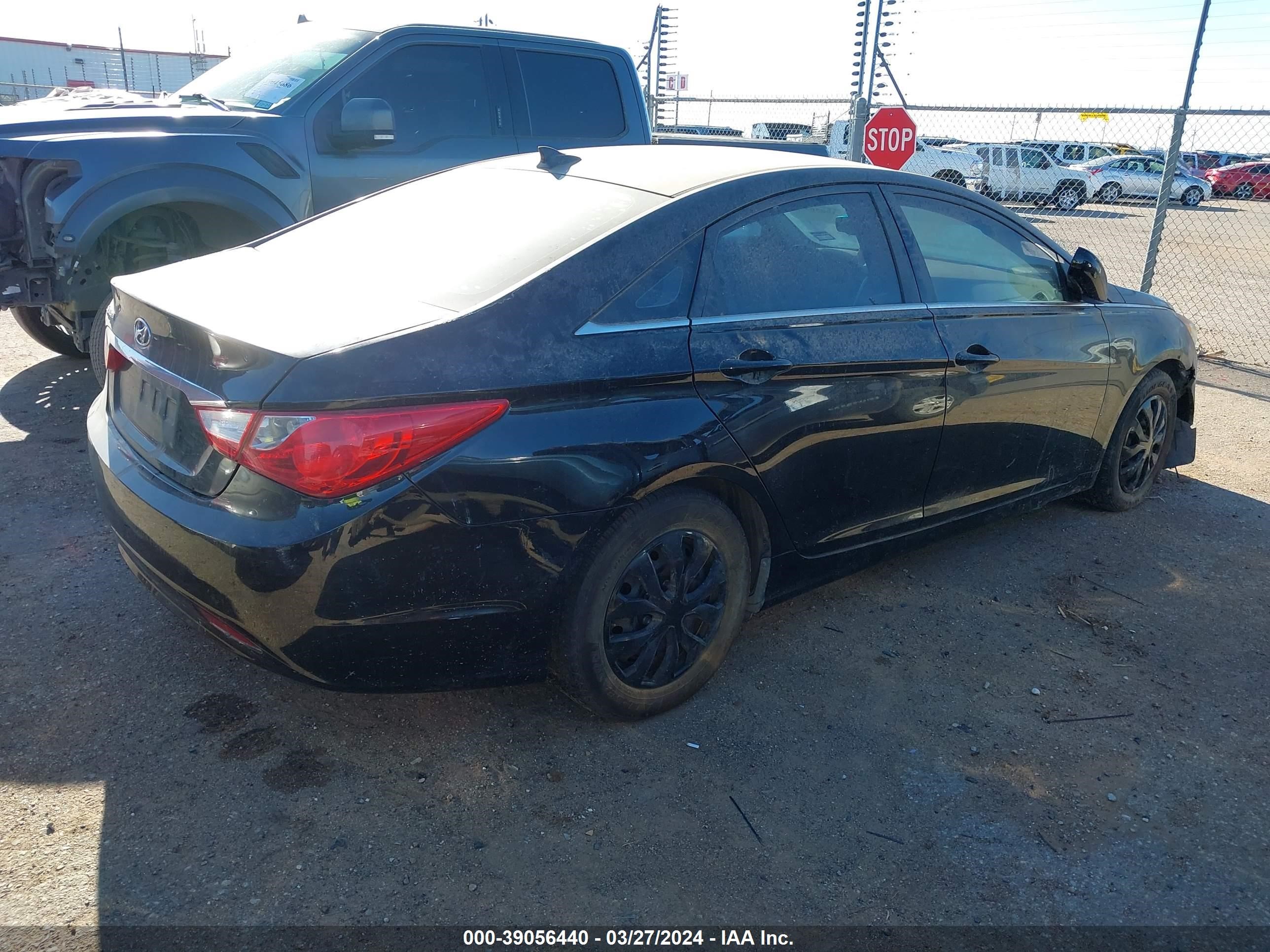 Photo 3 VIN: 5NPEB4AC6DH526125 - HYUNDAI SONATA 