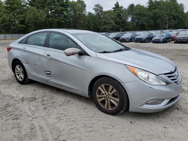 Photo 3 VIN: 5NPEB4AC6DH532703 - HYUNDAI SONATA GLS 