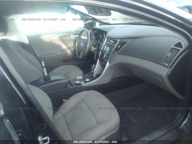 Photo 4 VIN: 5NPEB4AC6DH557987 - HYUNDAI SONATA 