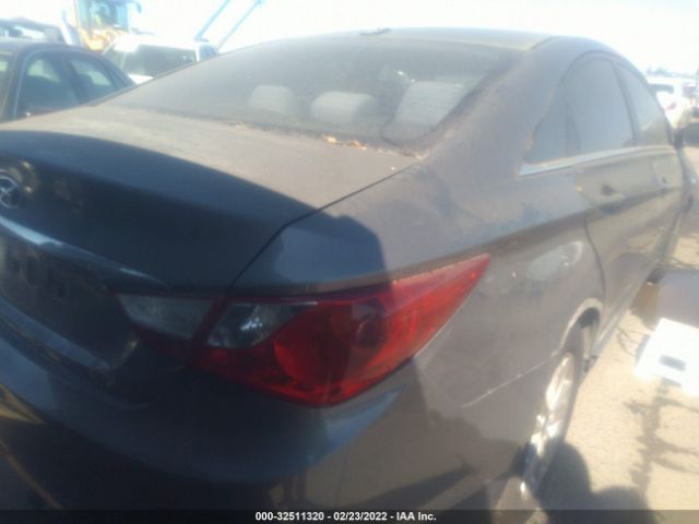 Photo 3 VIN: 5NPEB4AC6DH561263 - HYUNDAI SONATA 