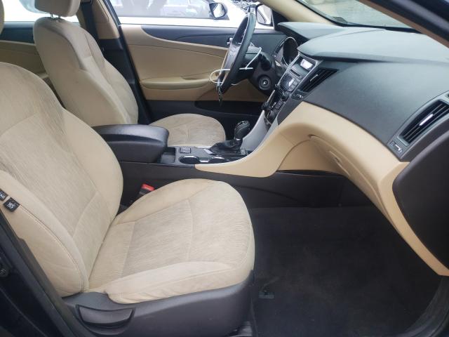 Photo 4 VIN: 5NPEB4AC6DH563191 - HYUNDAI SONATA GLS 