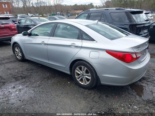 Photo 2 VIN: 5NPEB4AC6DH568200 - HYUNDAI SONATA 