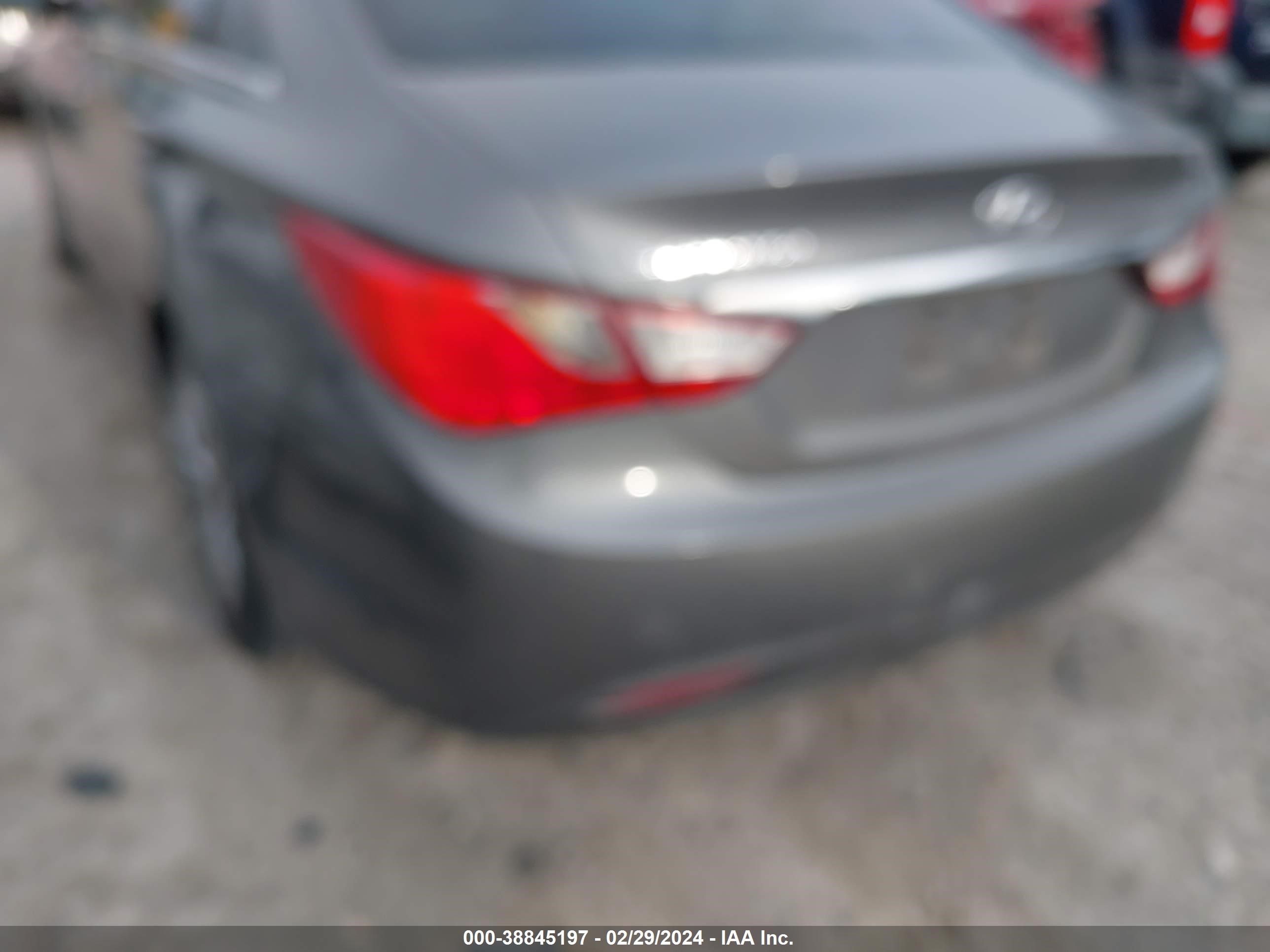 Photo 5 VIN: 5NPEB4AC6DH583277 - HYUNDAI SONATA 