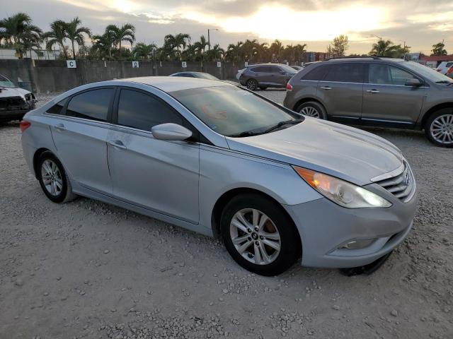 Photo 3 VIN: 5NPEB4AC6DH595610 - HYUNDAI SONATA 