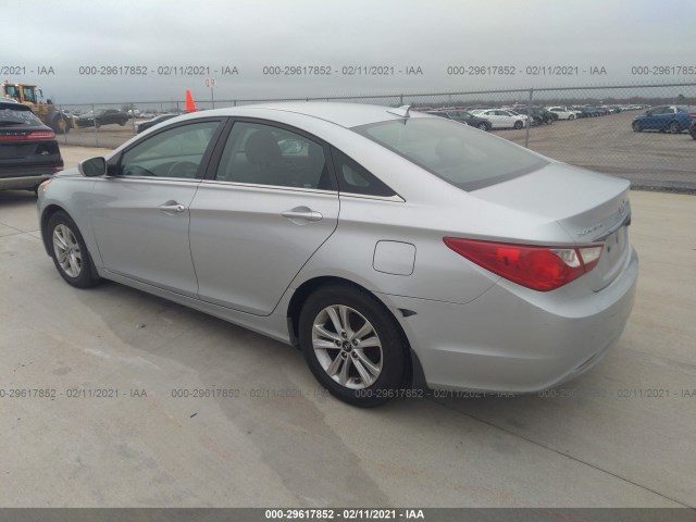 Photo 2 VIN: 5NPEB4AC6DH598118 - HYUNDAI SONATA 