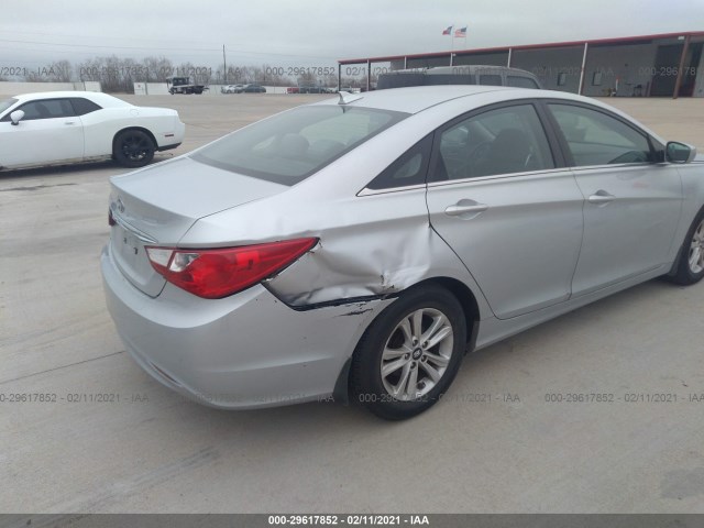 Photo 5 VIN: 5NPEB4AC6DH598118 - HYUNDAI SONATA 