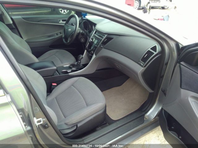 Photo 4 VIN: 5NPEB4AC6DH611899 - HYUNDAI SONATA 