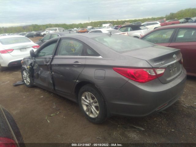 Photo 2 VIN: 5NPEB4AC6DH618139 - HYUNDAI SONATA 