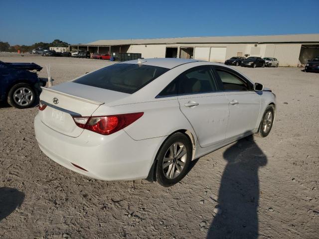 Photo 2 VIN: 5NPEB4AC6DH640304 - HYUNDAI SONATA GLS 