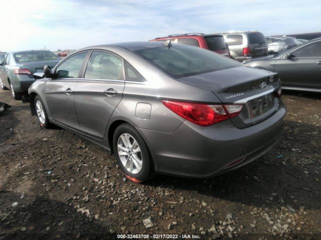 Photo 2 VIN: 5NPEB4AC6DH647219 - HYUNDAI SONATA 