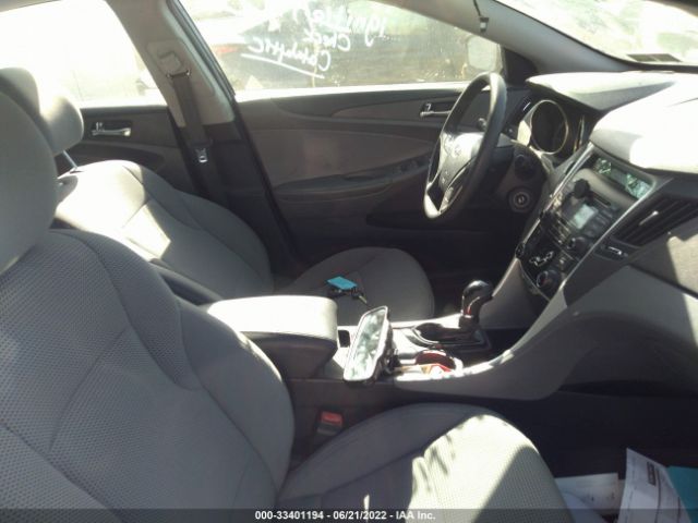 Photo 4 VIN: 5NPEB4AC6DH660214 - HYUNDAI SONATA 