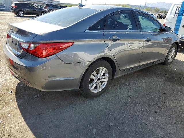 Photo 2 VIN: 5NPEB4AC6DH668720 - HYUNDAI SONATA GLS 