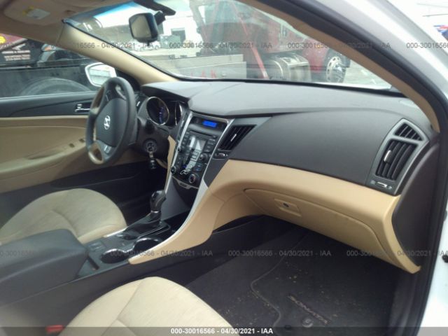 Photo 4 VIN: 5NPEB4AC6DH679183 - HYUNDAI SONATA 