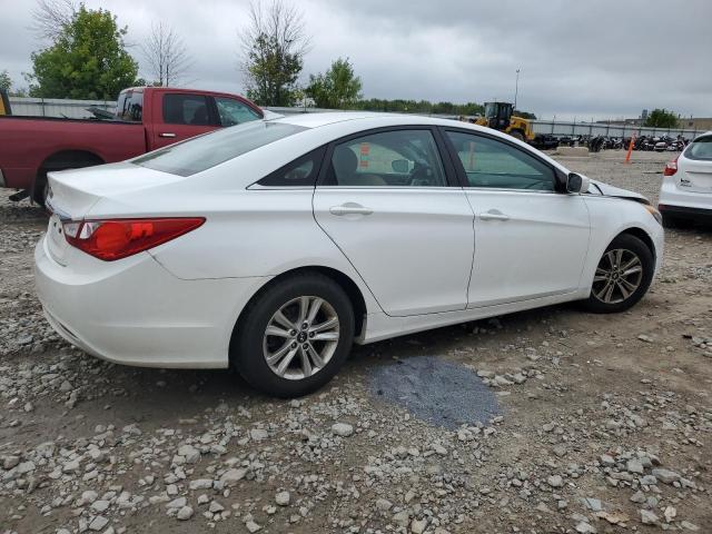 Photo 2 VIN: 5NPEB4AC6DH685629 - HYUNDAI SONATA GLS 