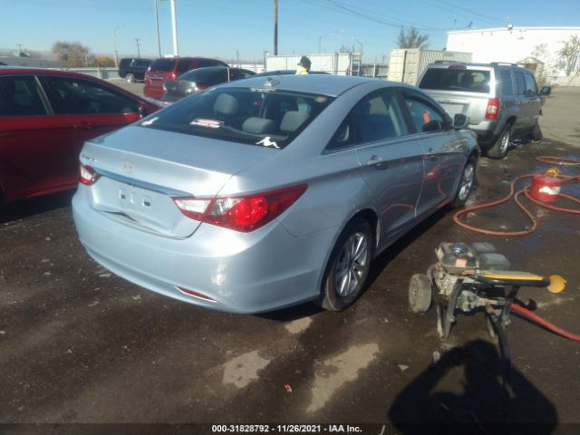 Photo 3 VIN: 5NPEB4AC6DH693830 - HYUNDAI SONATA 