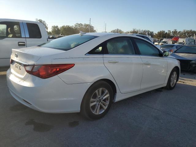 Photo 2 VIN: 5NPEB4AC6DH713350 - HYUNDAI SONATA GLS 