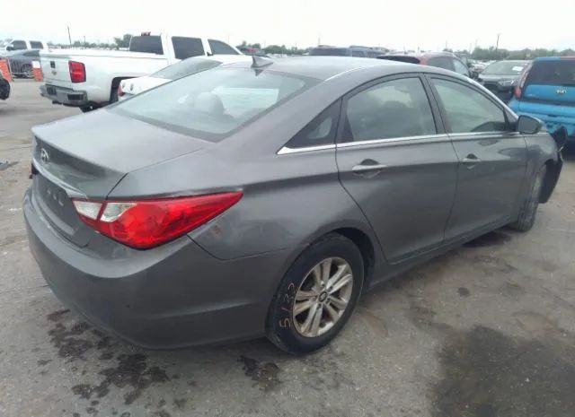 Photo 3 VIN: 5NPEB4AC6DH717432 - HYUNDAI SONATA 