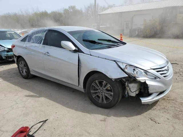 Photo 3 VIN: 5NPEB4AC6DH724302 - HYUNDAI SONATA GLS 