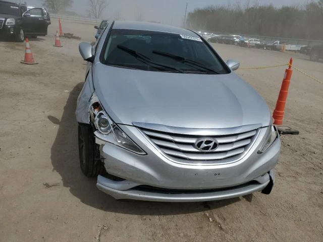 Photo 4 VIN: 5NPEB4AC6DH724302 - HYUNDAI SONATA GLS 