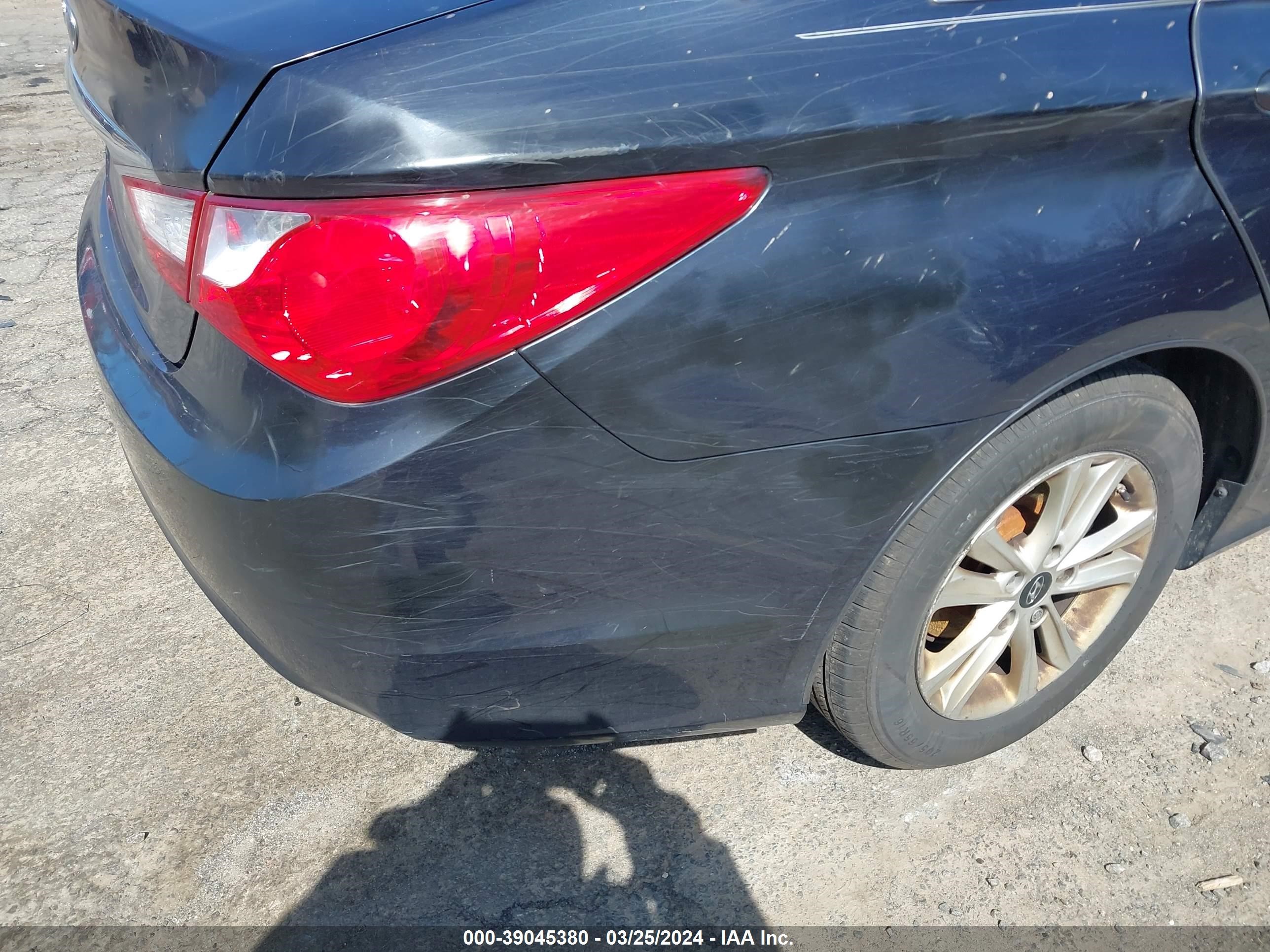 Photo 17 VIN: 5NPEB4AC6DH727992 - HYUNDAI SONATA 