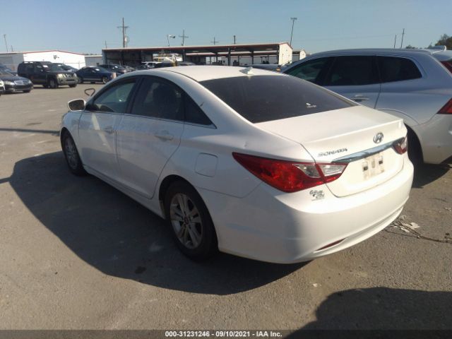 Photo 2 VIN: 5NPEB4AC6DH731556 - HYUNDAI SONATA 