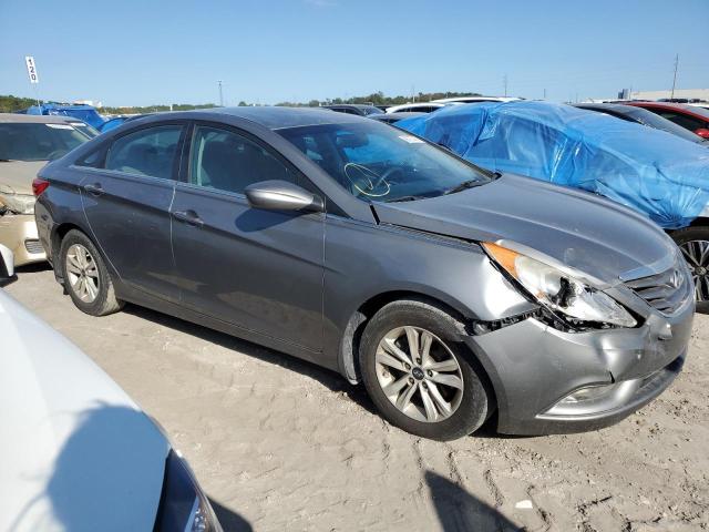 Photo 3 VIN: 5NPEB4AC6DH748986 - HYUNDAI SONATA GLS 