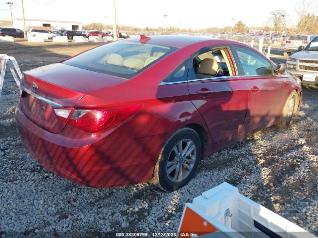 Photo 3 VIN: 5NPEB4AC6DH749152 - HYUNDAI SONATA 