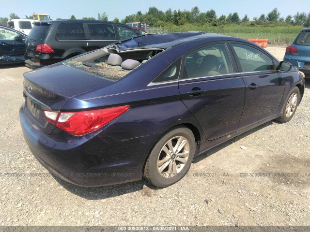 Photo 3 VIN: 5NPEB4AC6DH761088 - HYUNDAI SONATA 