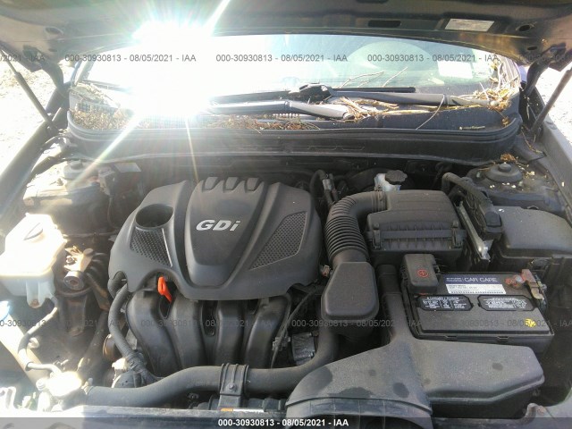 Photo 9 VIN: 5NPEB4AC6DH761088 - HYUNDAI SONATA 