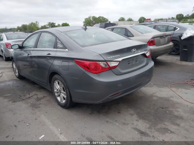 Photo 2 VIN: 5NPEB4AC6DH765948 - HYUNDAI SONATA 