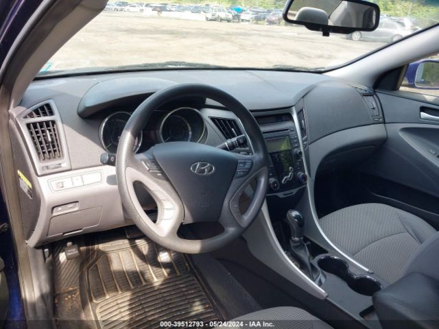 Photo 4 VIN: 5NPEB4AC6DH780241 - HYUNDAI SONATA 