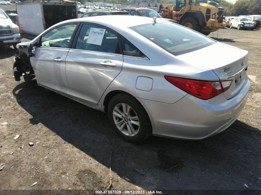 Photo 2 VIN: 5NPEB4AC6DH787285 - HYUNDAI SONATA 