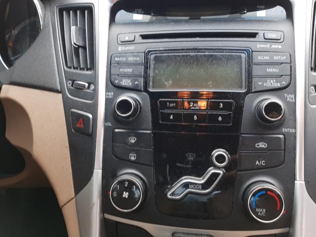 Photo 8 VIN: 5NPEB4AC6DH798173 - HYUNDAI SONATA GLS 