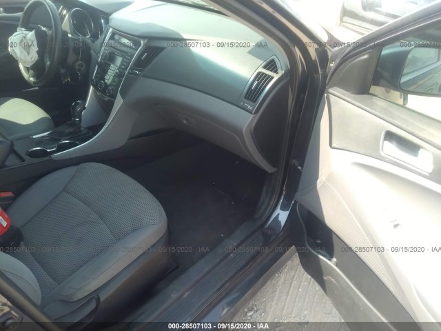 Photo 4 VIN: 5NPEB4AC6EH813031 - HYUNDAI SONATA 