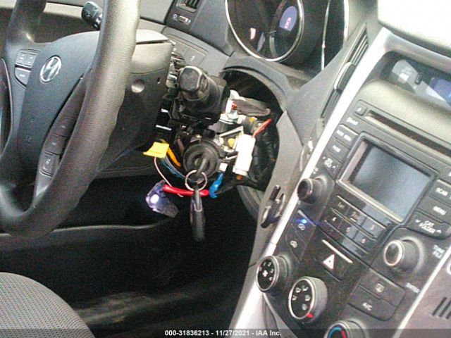 Photo 5 VIN: 5NPEB4AC6EH814003 - HYUNDAI SONATA 