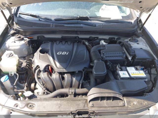 Photo 9 VIN: 5NPEB4AC6EH834719 - HYUNDAI SONATA 