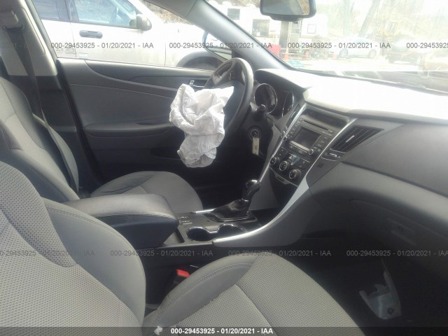 Photo 4 VIN: 5NPEB4AC6EH836342 - HYUNDAI SONATA 