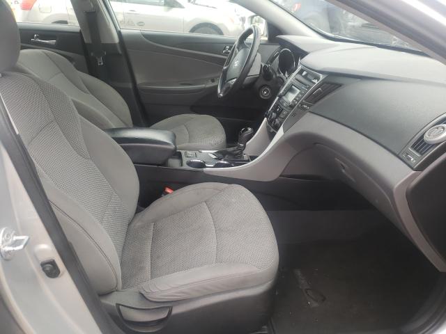 Photo 4 VIN: 5NPEB4AC6EH837457 - HYUNDAI SONATA GLS 