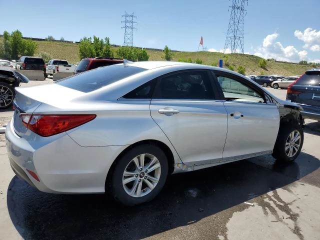 Photo 2 VIN: 5NPEB4AC6EH855005 - HYUNDAI SONATA GLS 