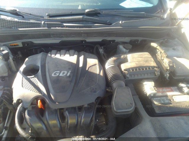 Photo 9 VIN: 5NPEB4AC6EH860527 - HYUNDAI SONATA 