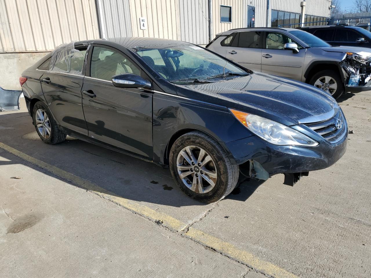 Photo 3 VIN: 5NPEB4AC6EH861340 - HYUNDAI SONATA 