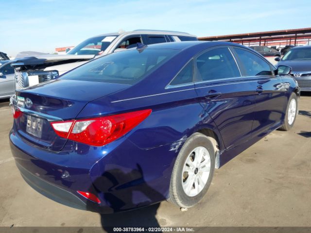 Photo 3 VIN: 5NPEB4AC6EH869003 - HYUNDAI SONATA 