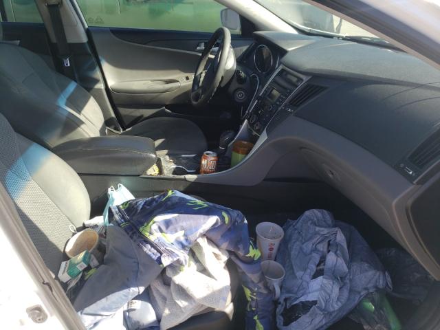 Photo 4 VIN: 5NPEB4AC6EH878736 - HYUNDAI SONATA GLS 