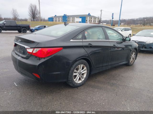 Photo 3 VIN: 5NPEB4AC6EH897772 - HYUNDAI SONATA 