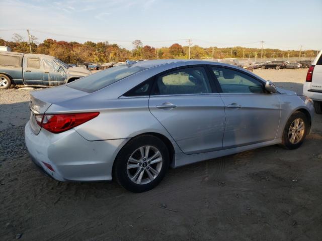 Photo 2 VIN: 5NPEB4AC6EH931824 - HYUNDAI SONATA GLS 