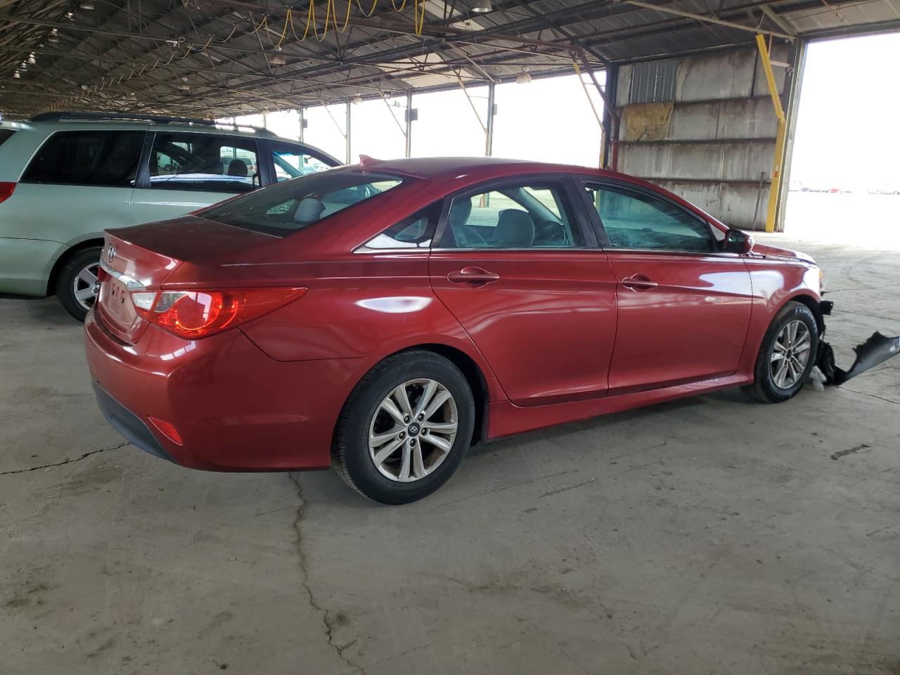 Photo 2 VIN: 5NPEB4AC6EH948168 - HYUNDAI SONATA 