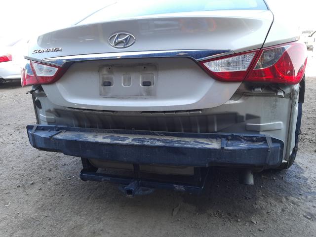 Photo 8 VIN: 5NPEB4AC7BH022485 - HYUNDAI SONATA GLS 